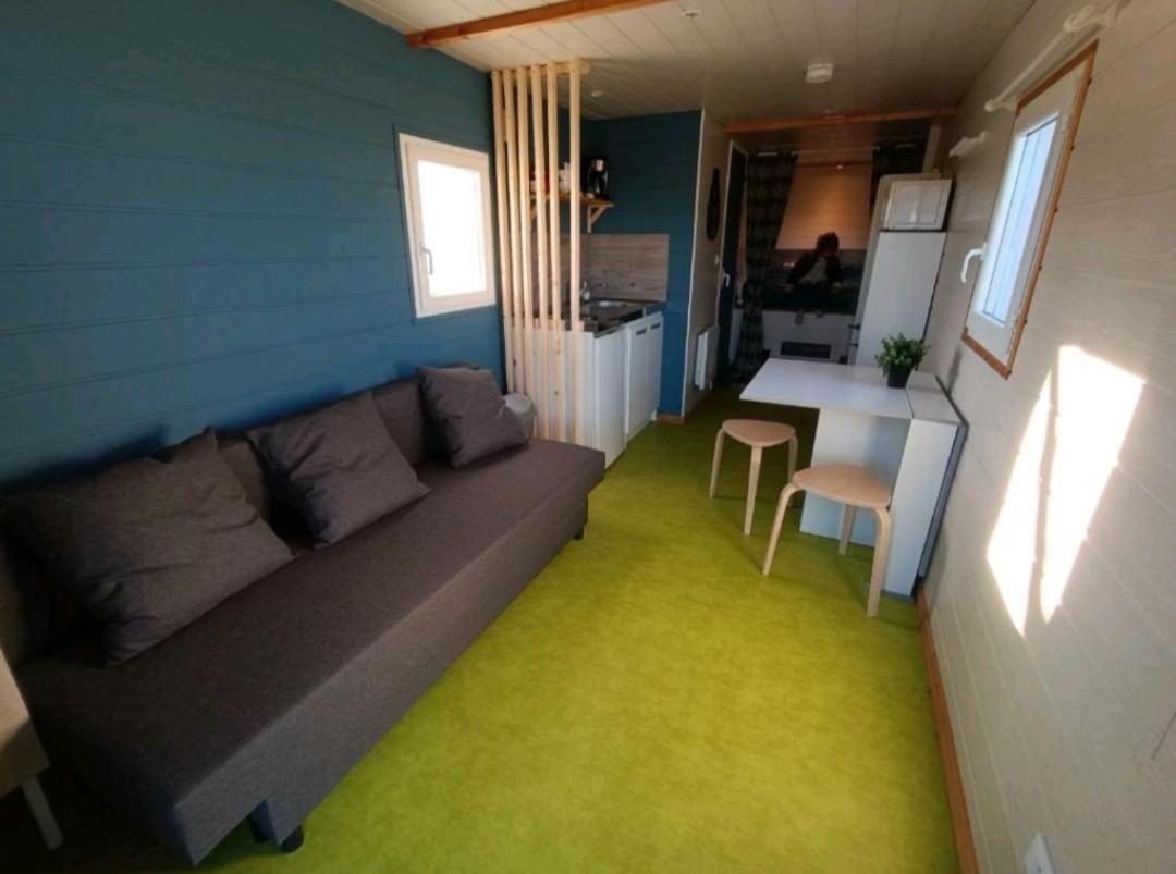 Logement Insolite Au Coeur De L'Auvergne Rochefort-Montagne Ngoại thất bức ảnh